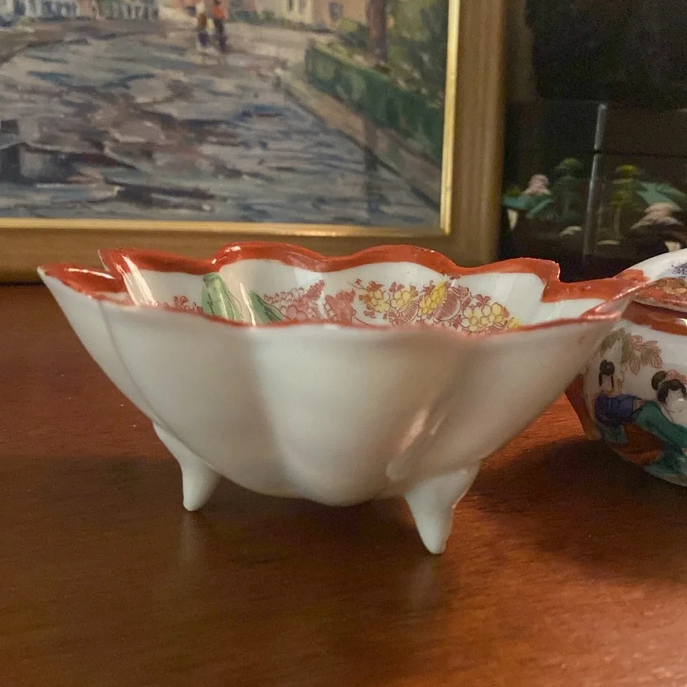 Vintage footed bowl and covered small dish made in Japan
